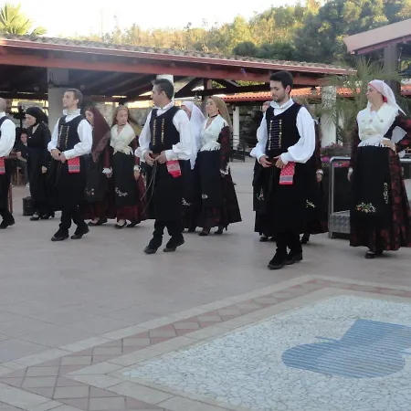 Villaggio Ristorante Pizzeria Museo Tanit カルボーニア