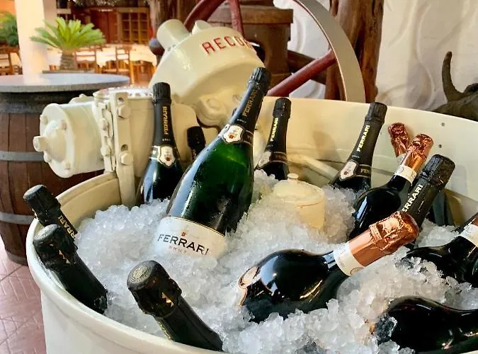 Tanit Villaggio Ristorante Hotel Carbonia