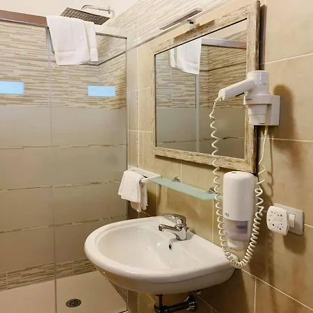 Tanit Villaggio Ristorante 3* Carbonia