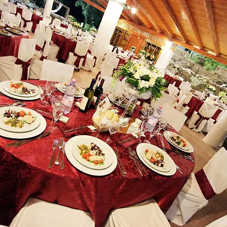 Hotel Villaggio Ristorante Pizzeria Museo Tanit Hotel Carbonia