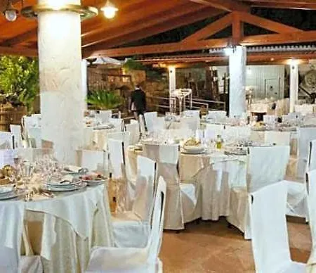 Ξενοδοχείο Tanit Hotel Ristorante Storia Del Sulcisiglesiente Carbonia