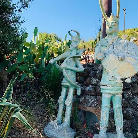 Hotel Villaggio Ristorante Pizzeria Museo Tanit 3*