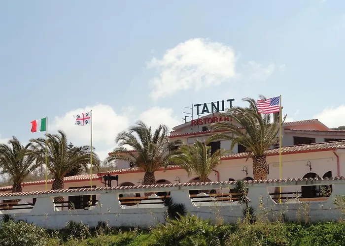 Tanit Villaggio Ristorante Hotel Carbonia