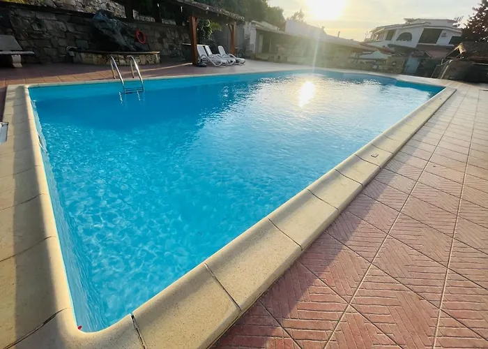 Szálloda Villaggio Ristorante Pizzeria Museo Tanit 3*