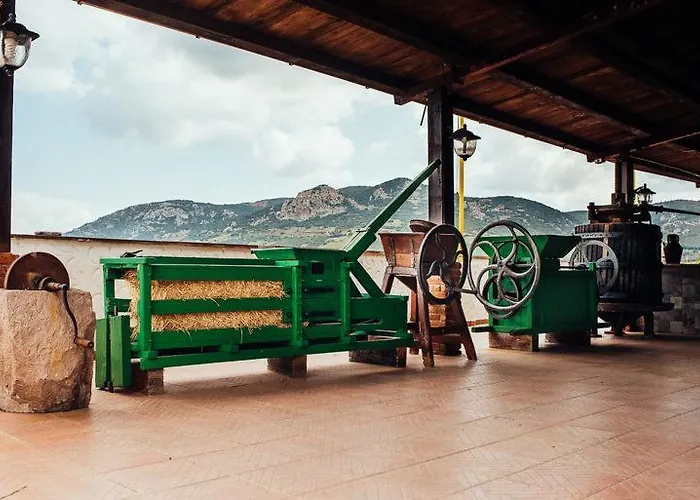 Tanit Villaggio Ristorante 3*